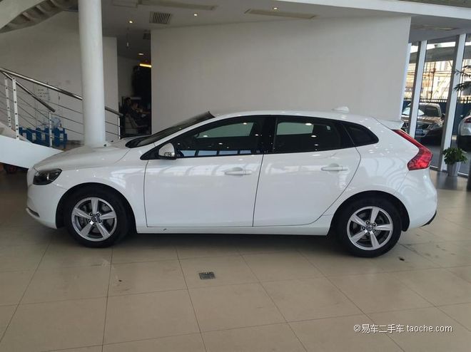 2014款沃尔沃V40(进口) ——V40 智雅版 2014款沃尔沃V40(进口) ——V40 智雅版