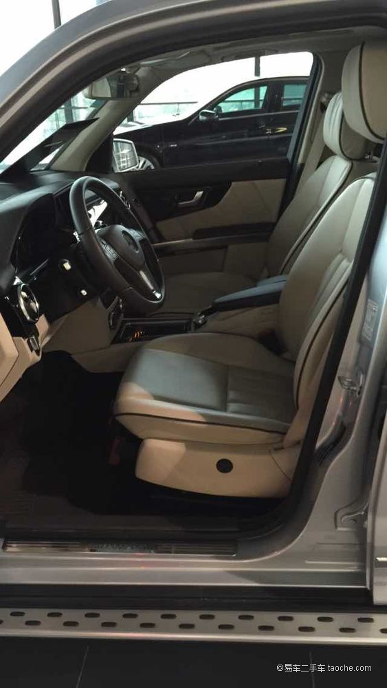 2013款奔驰GLK级——GLK 300 3.0L 自动 豪华型 改款 2013款奔驰GLK级——GLK 300 3.0L 自动 豪华型 改款