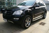 奔驰M级(进口) 10款 ML 300 4MATIC图片