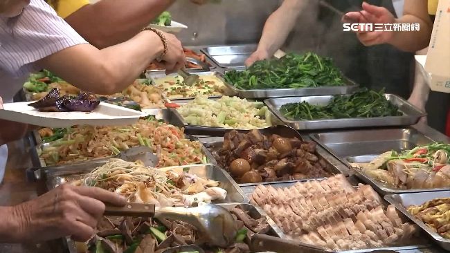 一份雞腿便當210元他驚呆！業者回應了