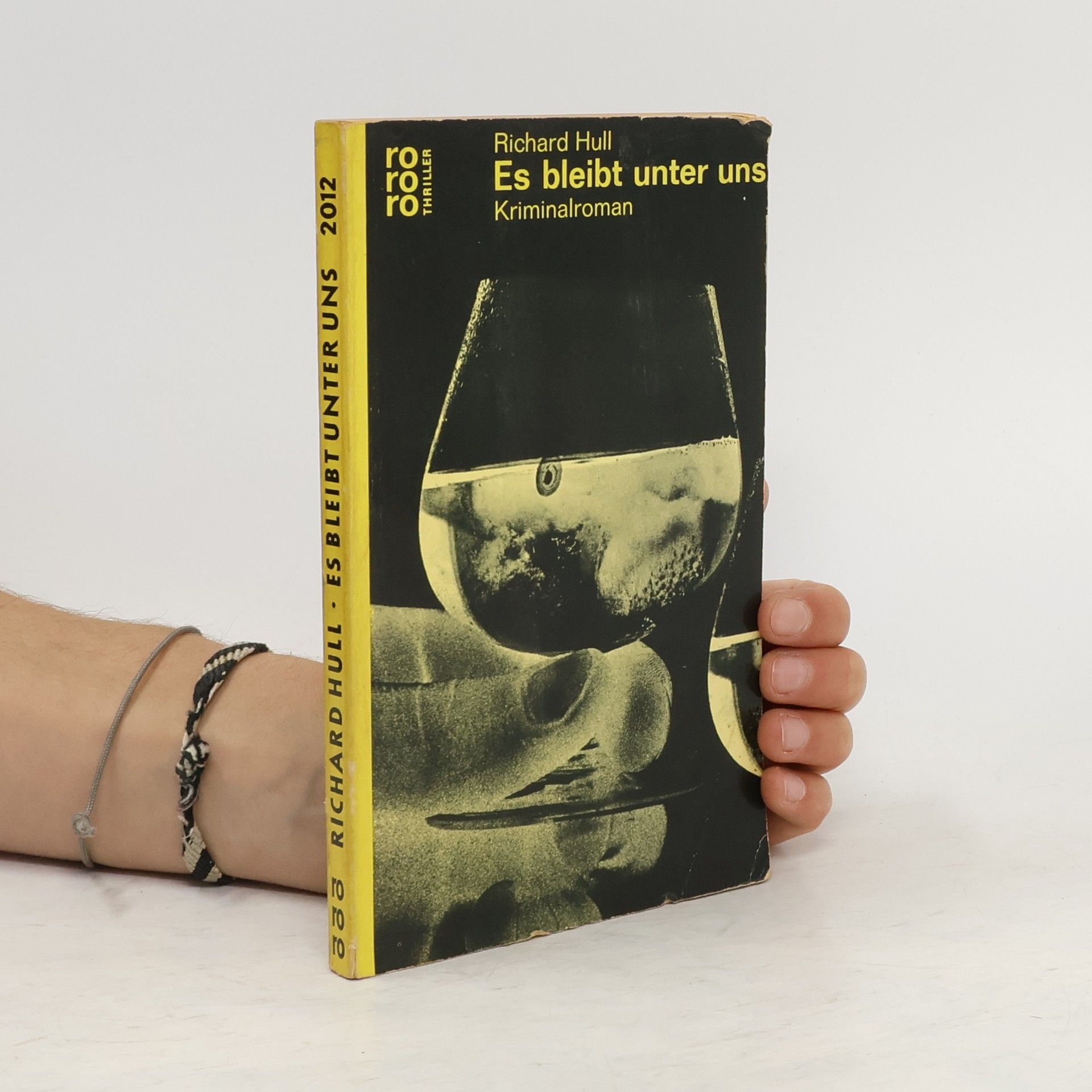 Es bleibt unter uns