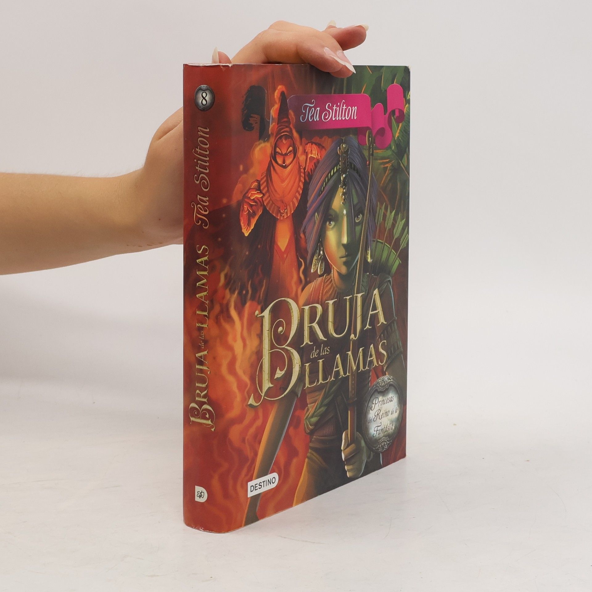 Princesas del Reino de la Fantasía - 8: Bruja de las llamas
