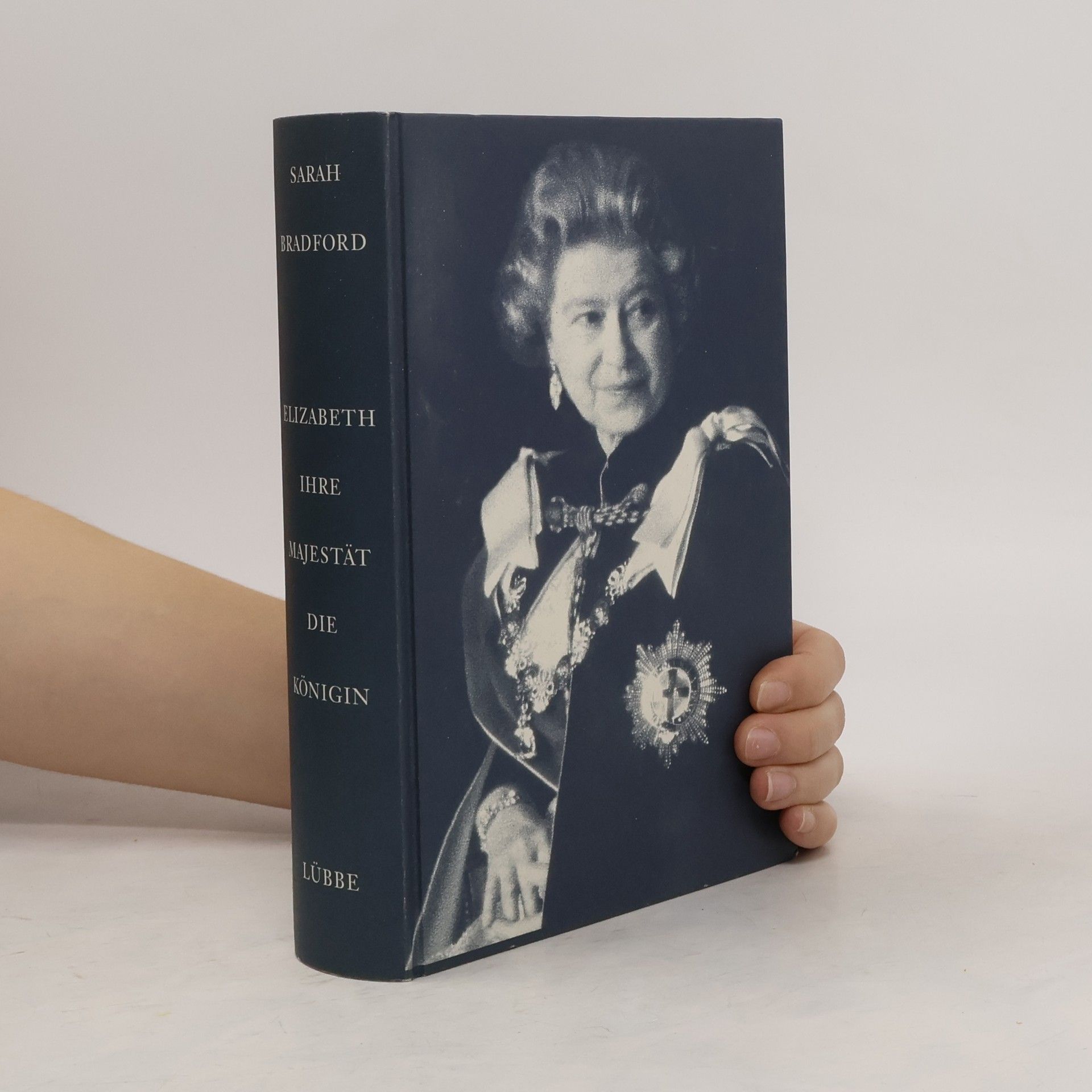 Sarah Bradford Elizabeth II.