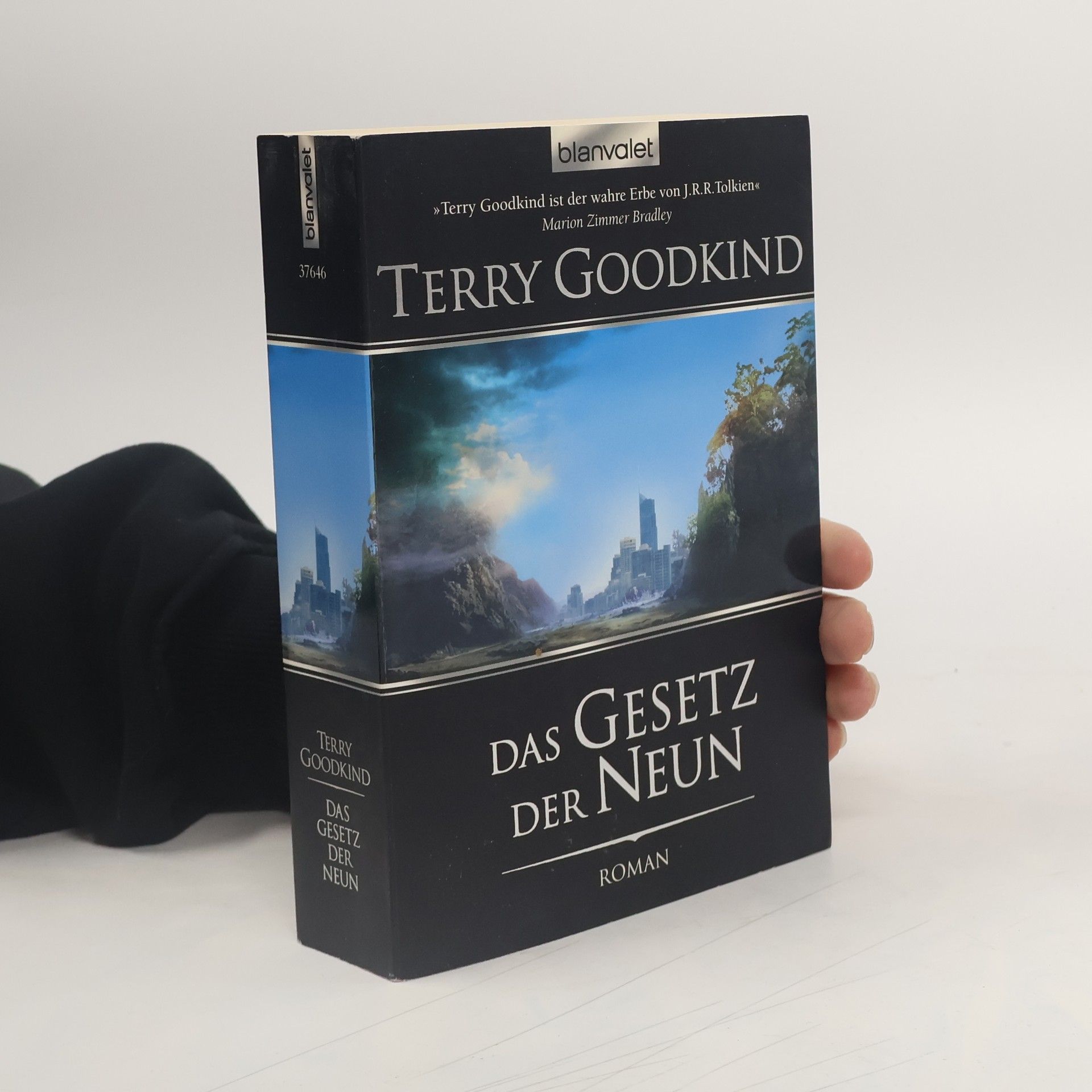 Das Gesetz der Neun