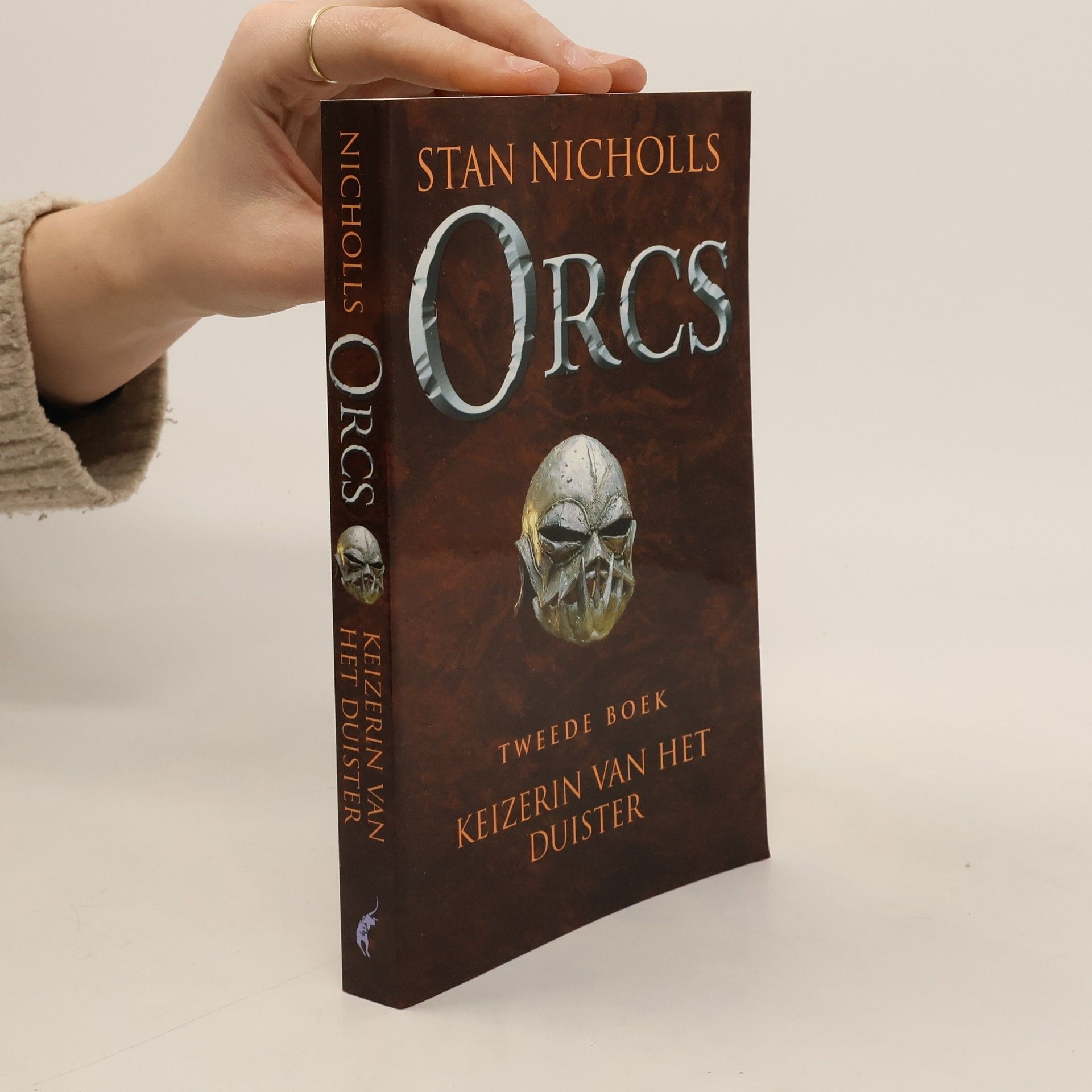 Nicholls Stan Orcs - 2: Keizerin van het duister
