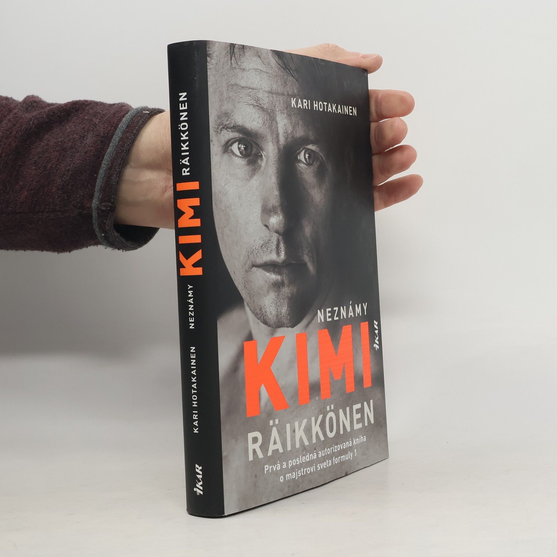Neznámy Kimi Räikkönen