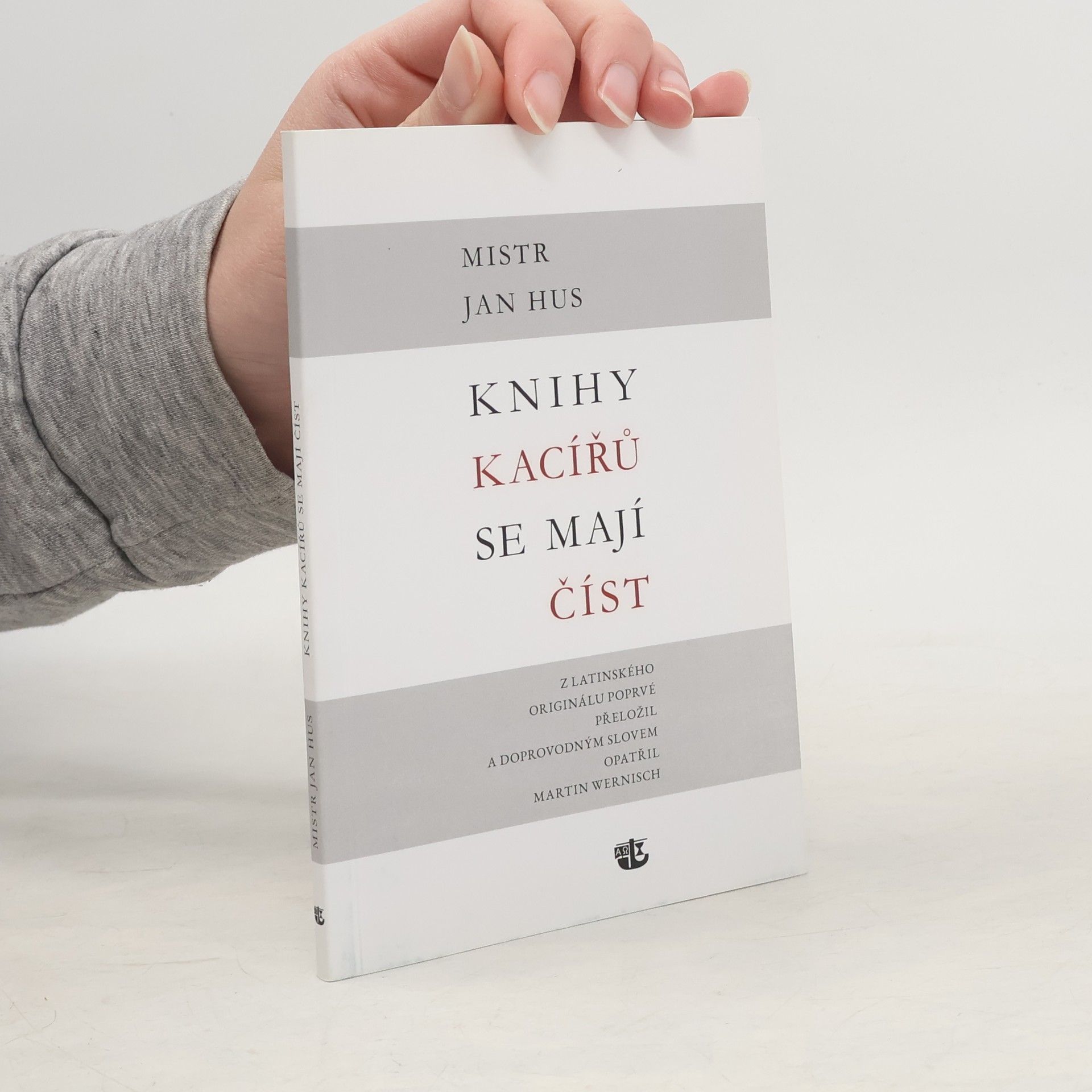 Knihy kacířů se mají číst