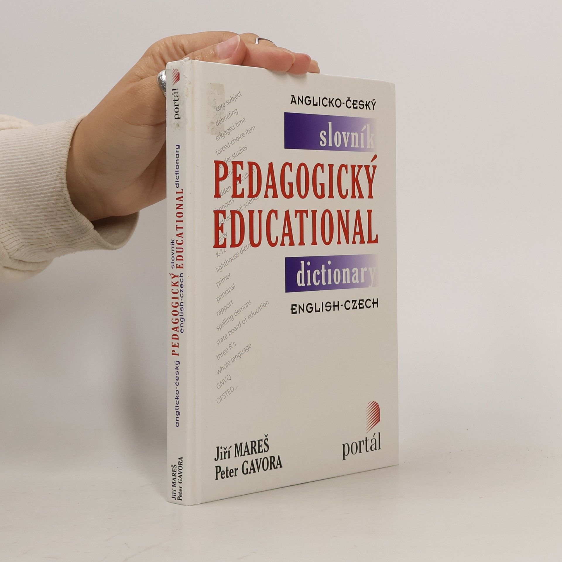 Peter Gavora Anglicko-český slovník pedagogický. Educational dictionary english-czech
