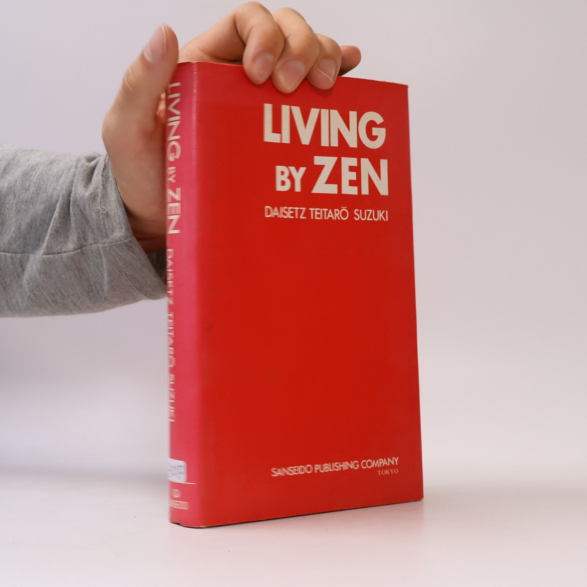 Daisetz Teitaro Suzuki Living by Zen