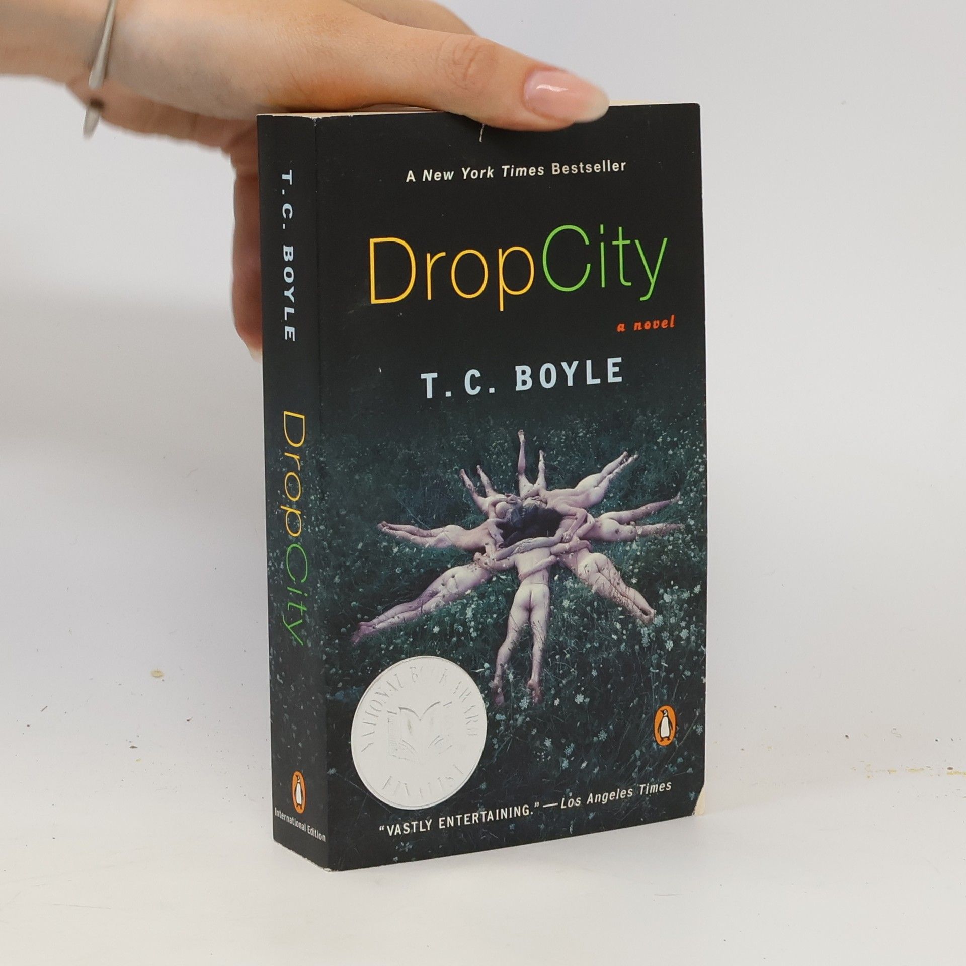 Tom Coraghessan Boyle Drop City