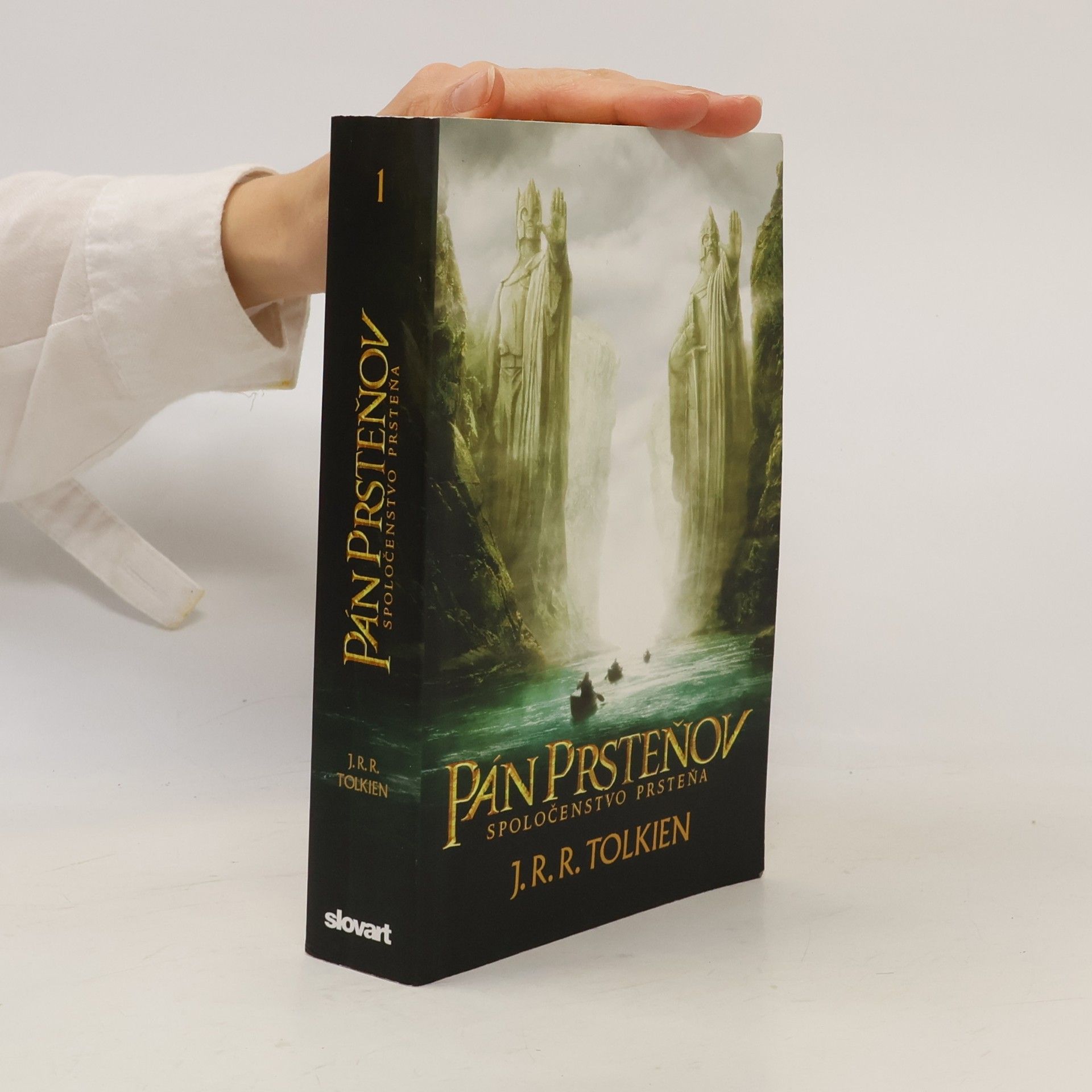 J. R. R. Tolkien Pán prsteňov 1. Spoločenstvo prsteňa