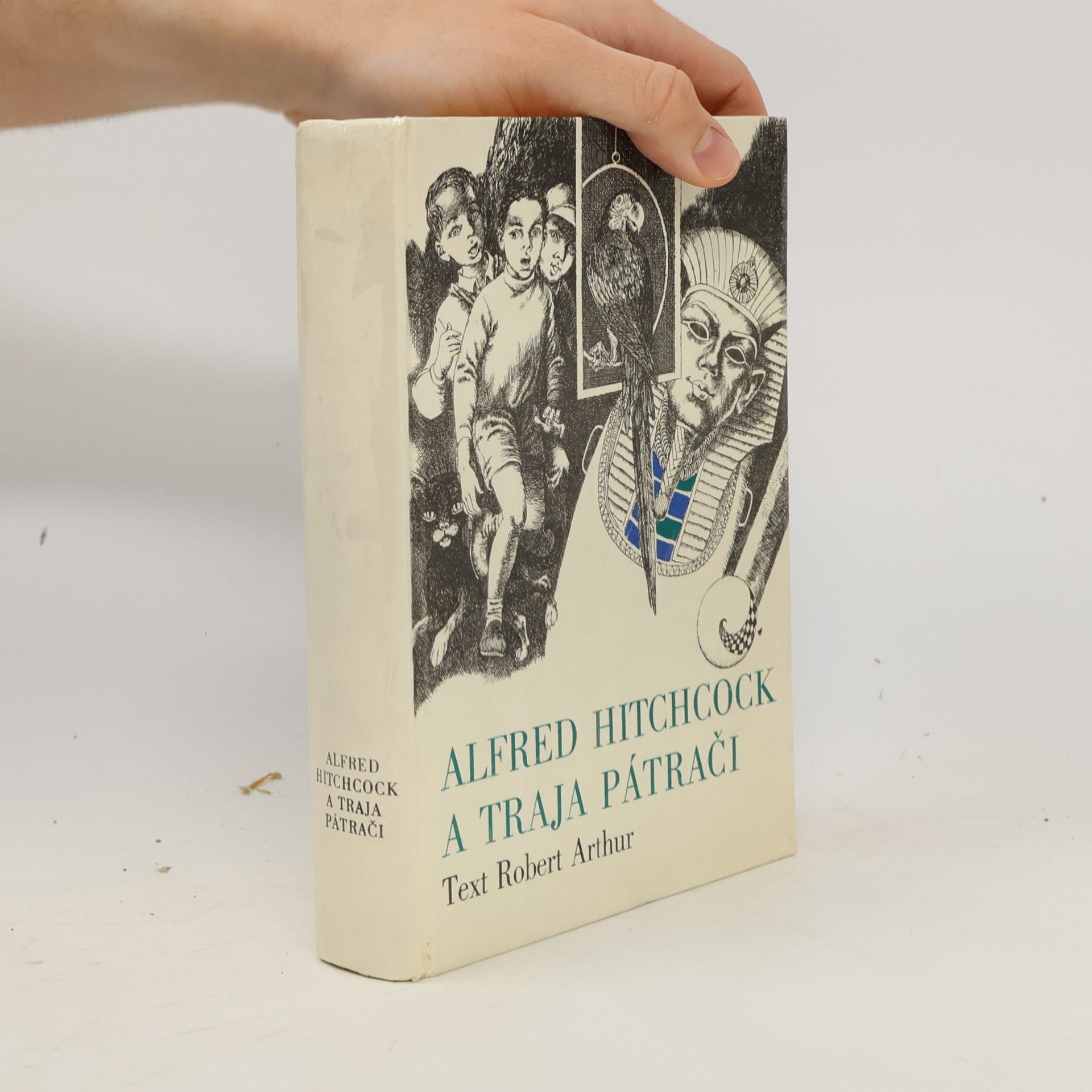 Robert Arthur Alfred Hitchcock a traja pátrači
