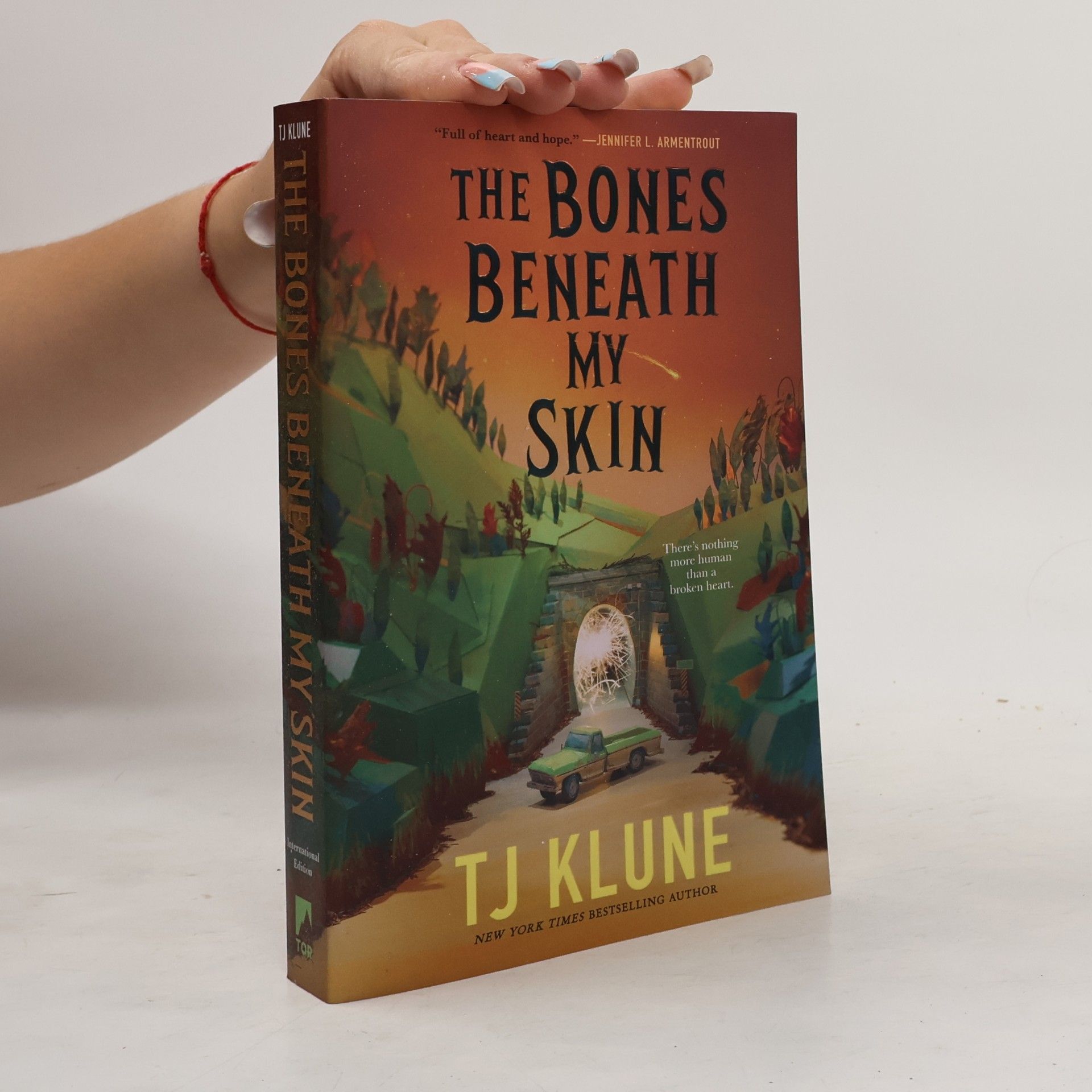 T. J. Klune The Bones Beneath My Skin International Edition