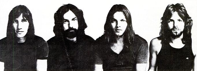 La anoj de Pink Floyd en 1971. Ĉi-tiu foto ĉeestas en la jaketo de la albumo Meddle.De maldekstre: Waters, Mason, Gilmour, Wright.